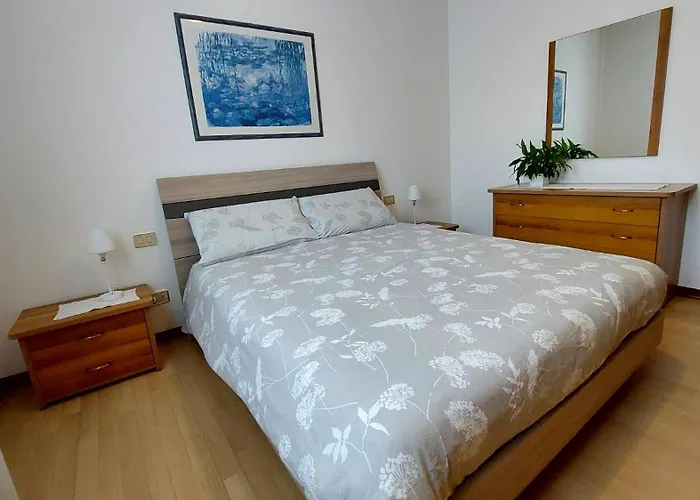 Castagnole Apartment דירה *